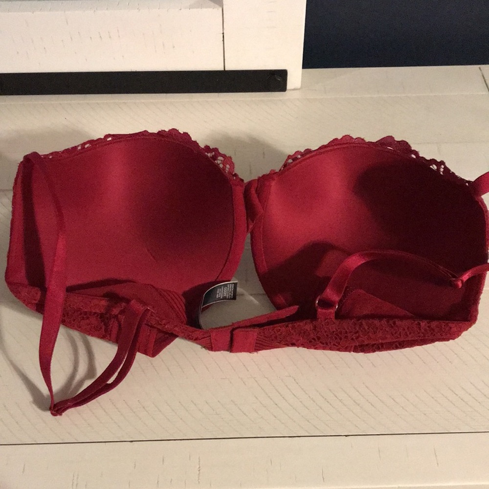 Victoria’s Secret Push Up Bra - Picture 3 of 4